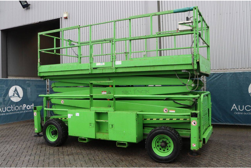 Skyjack SJ 9250 - Plataforma de tijeras: foto 3 Skyjack SJ 9250 - Plataforma de tijeras: foto 3