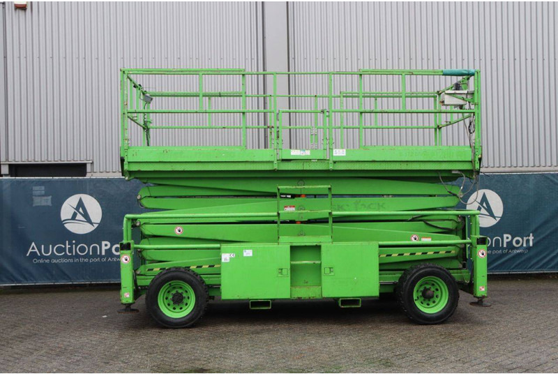 Skyjack SJ 9250 - Plataforma de tijeras: foto 2 Skyjack SJ 9250 - Plataforma de tijeras: foto 2