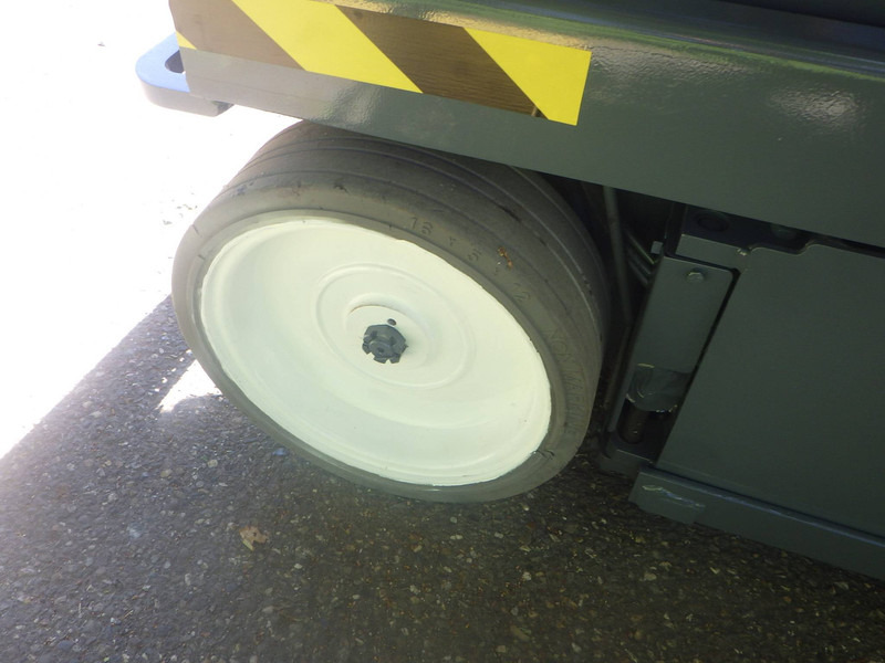Skyjack SJ3226 - Plataforma de tijeras: foto 4 Skyjack SJ3226 - Plataforma de tijeras: foto 4