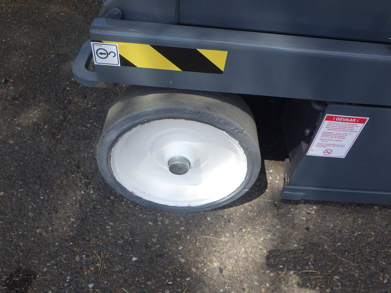 Skyjack SJ3226 - Plataforma de tijeras: foto 5 Skyjack SJ3226 - Plataforma de tijeras: foto 5