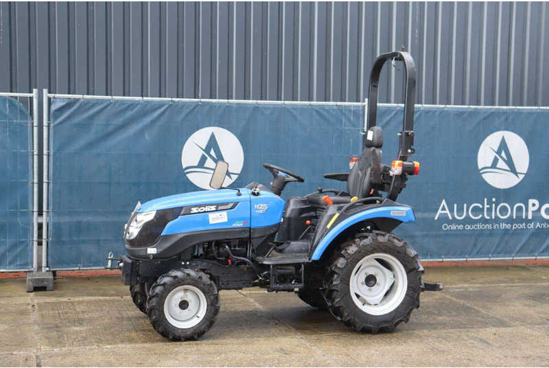 Solis 26 HST - Tractor: foto 1 Solis 26 HST - Tractor: foto 1