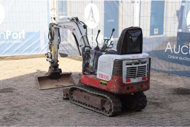 Takeuchi TB108 - Miniexcavadora: foto 4 Takeuchi TB108 - Miniexcavadora: foto 4