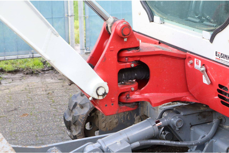 Excavadora de cadenas Takeuchi TB216: foto 15 Excavadora de cadenas Takeuchi TB216: foto 15