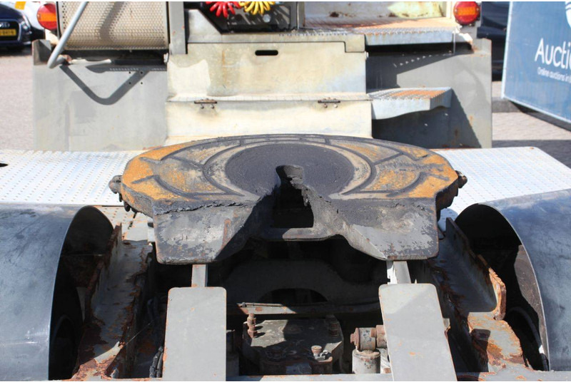 Tractor industrial Terberg YT222: foto 15