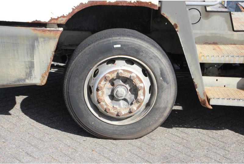 Tractor industrial Terberg YT222: foto 12