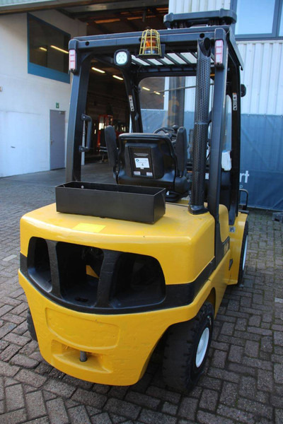 Yale GDP35VX E2795 - Carretilla elevadora diésel: foto 5 Yale GDP35VX E2795 - Carretilla elevadora diésel: foto 5