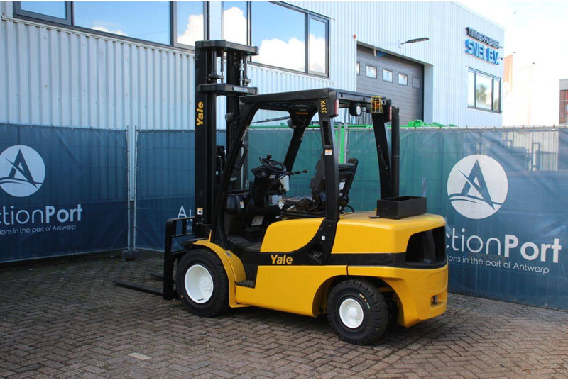 Yale GDP35VX E2795 - Carretilla elevadora diésel: foto 3 Yale GDP35VX E2795 - Carretilla elevadora diésel: foto 3