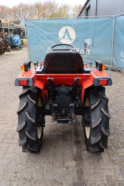 Yanmar F155 - Tractor: foto 4 Yanmar F155 - Tractor: foto 4