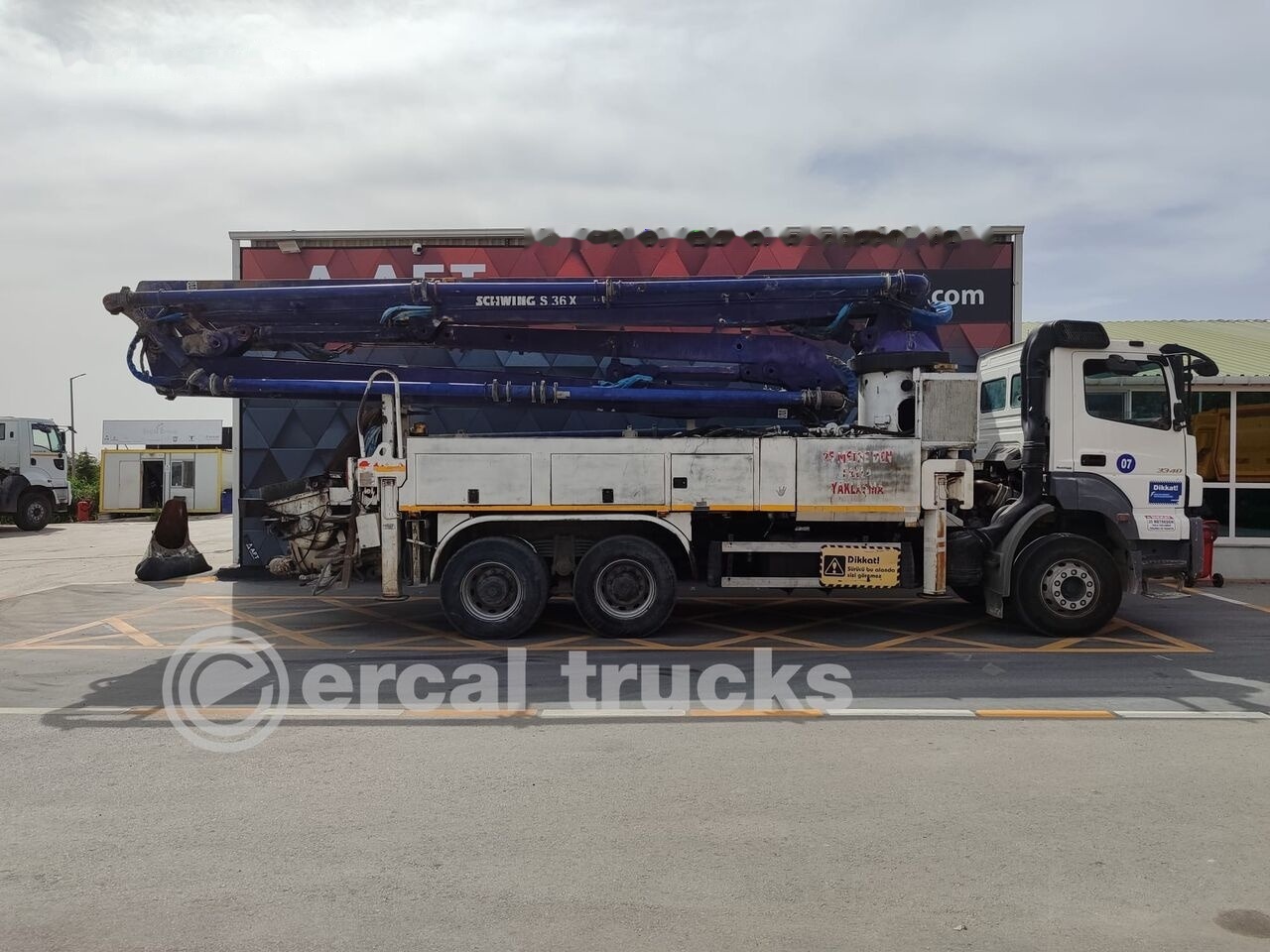 Schwing 2010 S 36M CONCRETE PUMP - MERCEDES 3340 - Bomba de hormigón: foto 4 Schwing 2010 S 36M CONCRETE PUMP - MERCEDES 3340 - Bomba de hormigón: foto 4