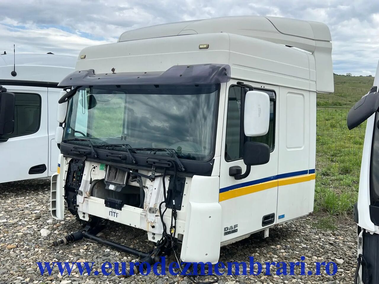 CABINA DAF ATE XF105 SPACE CAB - Cabina para Camión: foto 2 CABINA DAF ATE XF105 SPACE CAB - Cabina para Camión: foto 2