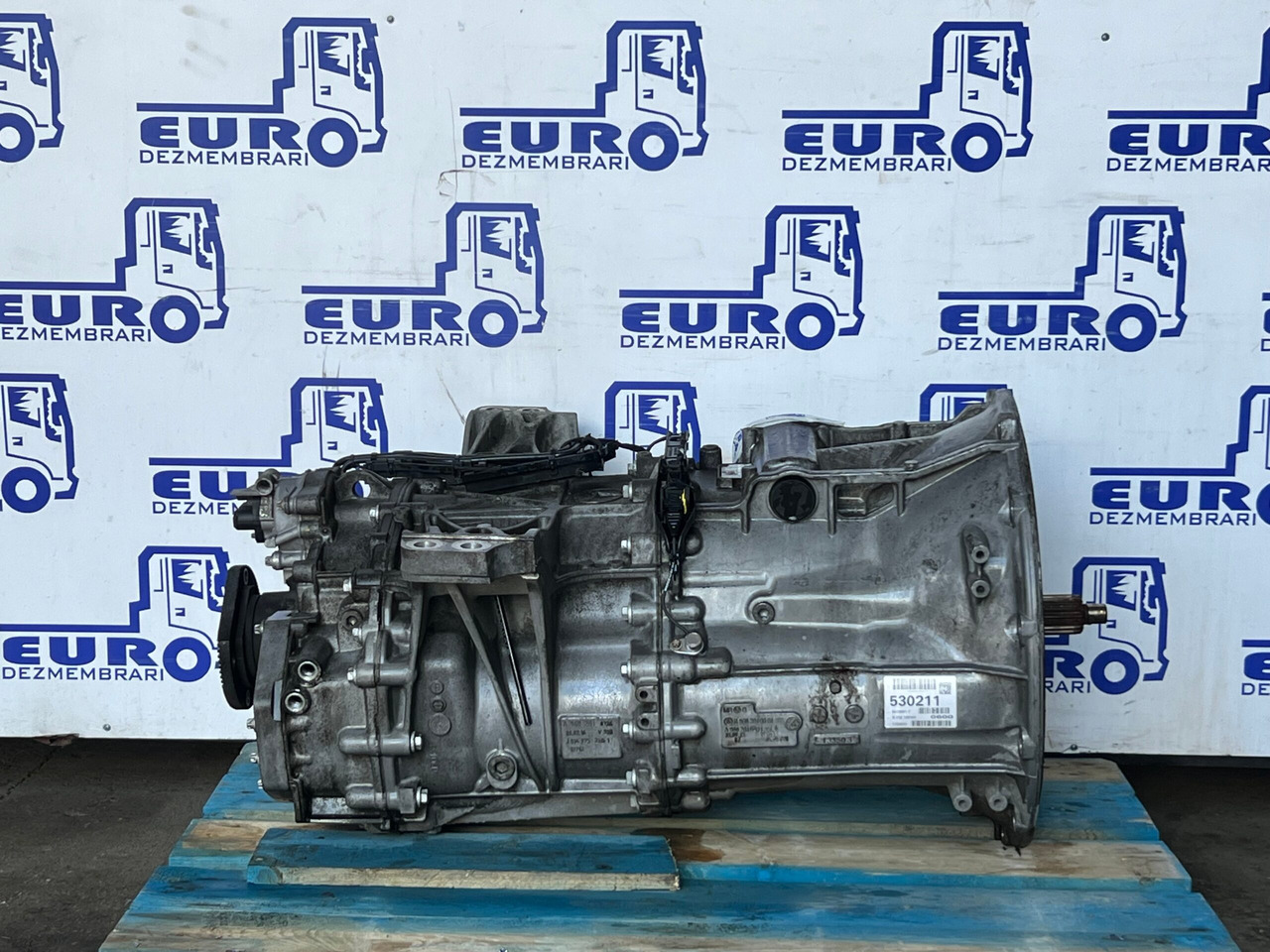CUTIE DE VITEZE AUTOMATA FARA RETARDER MERCEDES ACTROS MP4 G211-12 - Caja de cambios para Camión: foto 3 CUTIE DE VITEZE AUTOMATA FARA RETARDER MERCEDES ACTROS MP4 G211-12 - Caja de cambios para Camión: foto 3