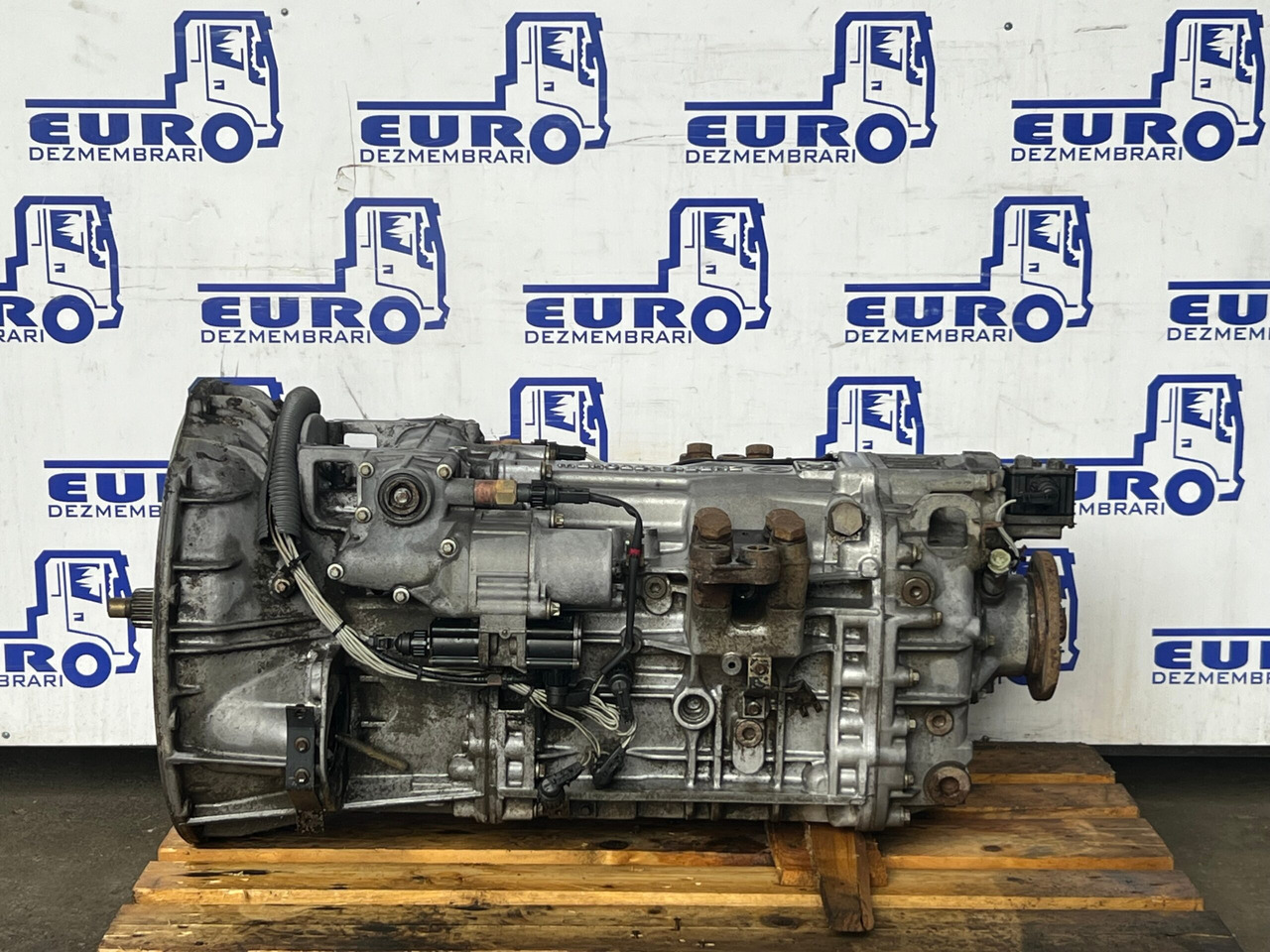 CUTIE DE VITEZE G211-16 FARA RETARDER MERCEDES ACTROS MP1 - Caja de cambios para Camión: foto 1 CUTIE DE VITEZE G211-16 FARA RETARDER MERCEDES ACTROS MP1 - Caja de cambios para Camión: foto 1