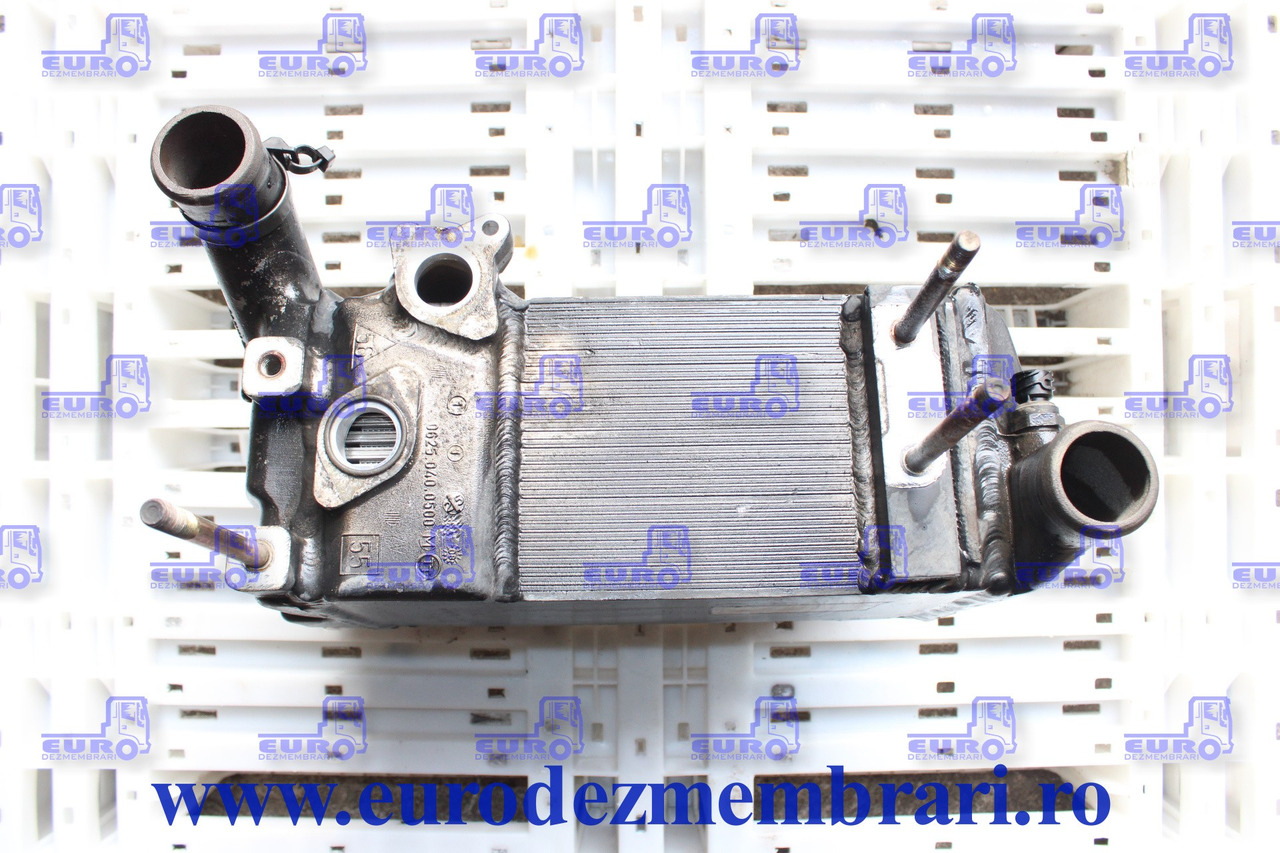 RADIATOR RACIRE ULEI RETARDER RENAULT 0501214021, 06250820000 - Radiador para Camión: foto 2 RADIATOR RACIRE ULEI RETARDER RENAULT 0501214021, 06250820000 - Radiador para Camión: foto 2
