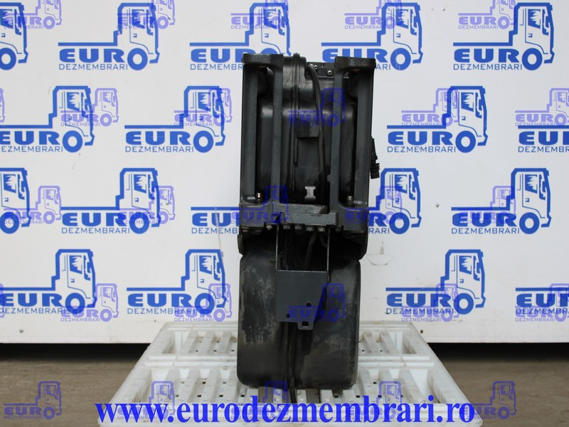 REZERVOR ADBLUE SCANIA NGS 2393232, 2113215 - Depósito de AdBlue para Camión: foto 2 REZERVOR ADBLUE SCANIA NGS 2393232, 2113215 - Depósito de AdBlue para Camión: foto 2