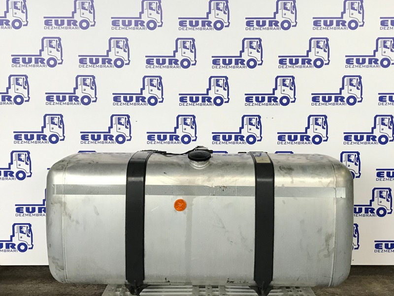 REZERVOR COMBUSTIBIL MERCEDES ACTROS MP4 L=158CM l=62CM H=70CM A9604703903, A9604704703 - Depósito de combustible para Camión: foto 1 REZERVOR COMBUSTIBIL MERCEDES ACTROS MP4 L=158CM l=62CM H=70CM A9604703903, A9604704703 - Depósito de combustible para Camión: foto 1