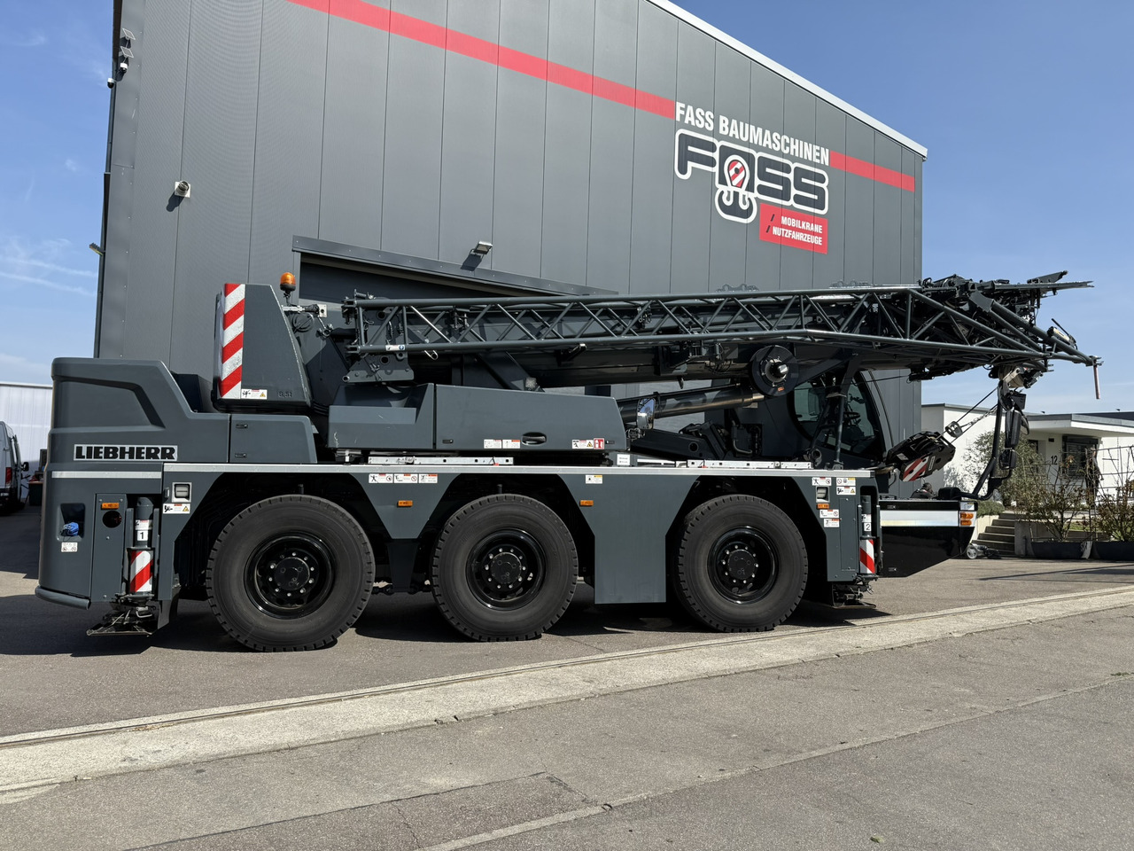 Liebherr LTC 1050-3.1 | 6 x 6 | Klappspitze | Funk inkl. RemoteDrive - Autogrúa: foto 5 Liebherr LTC 1050-3.1 | 6 x 6 | Klappspitze | Funk inkl. RemoteDrive - Autogrúa: foto 5