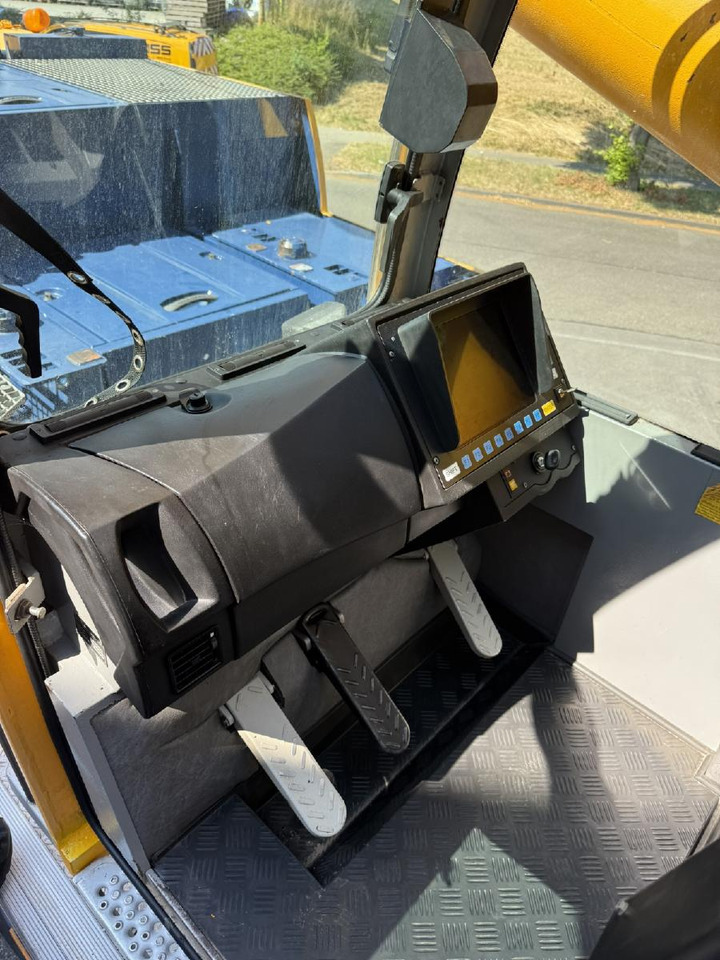 Leasing de Liebherr LTM 1070-4.1 (08 - 059 580) Liebherr LTM 1070-4.1 (08 - 059 580): foto 26 Leasing de Liebherr LTM 1070-4.1 (08 - 059 580) Liebherr LTM 1070-4.1 (08 - 059 580): foto 26