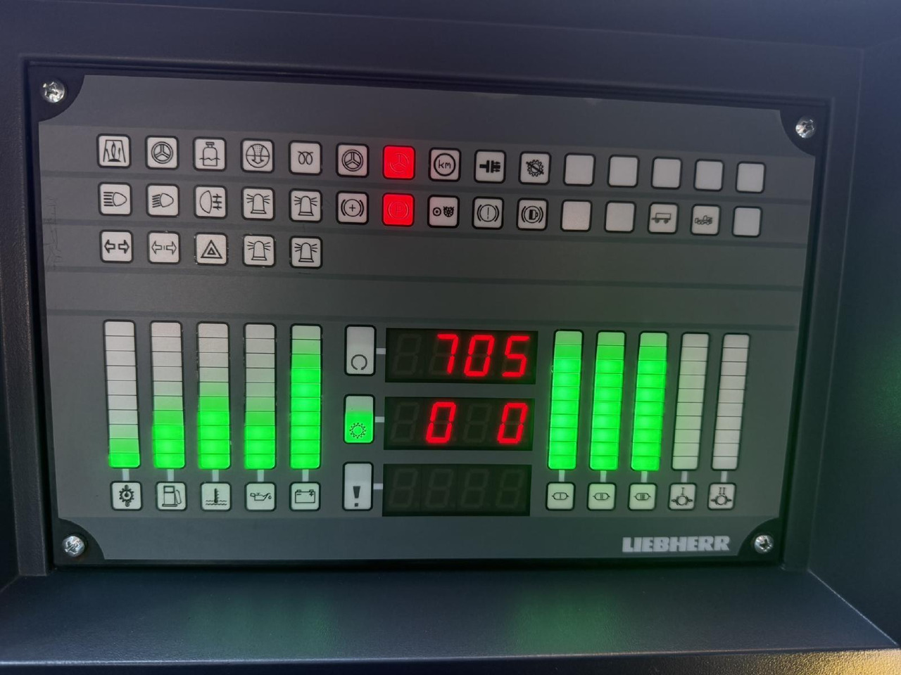 Leasing de Liebherr LTM 1070-4.1 (08 - 059 580) Liebherr LTM 1070-4.1 (08 - 059 580): foto 18 Leasing de Liebherr LTM 1070-4.1 (08 - 059 580) Liebherr LTM 1070-4.1 (08 - 059 580): foto 18