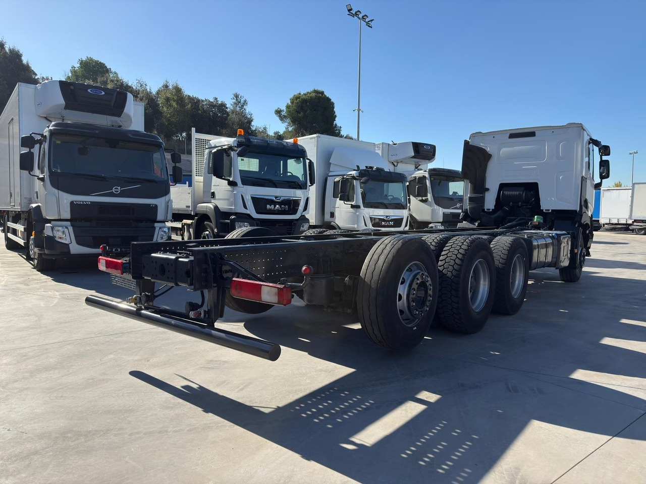 RENAULT C460 E6 (Chassis) - Camión chasis: foto 3 RENAULT C460 E6 (Chassis) - Camión chasis: foto 3