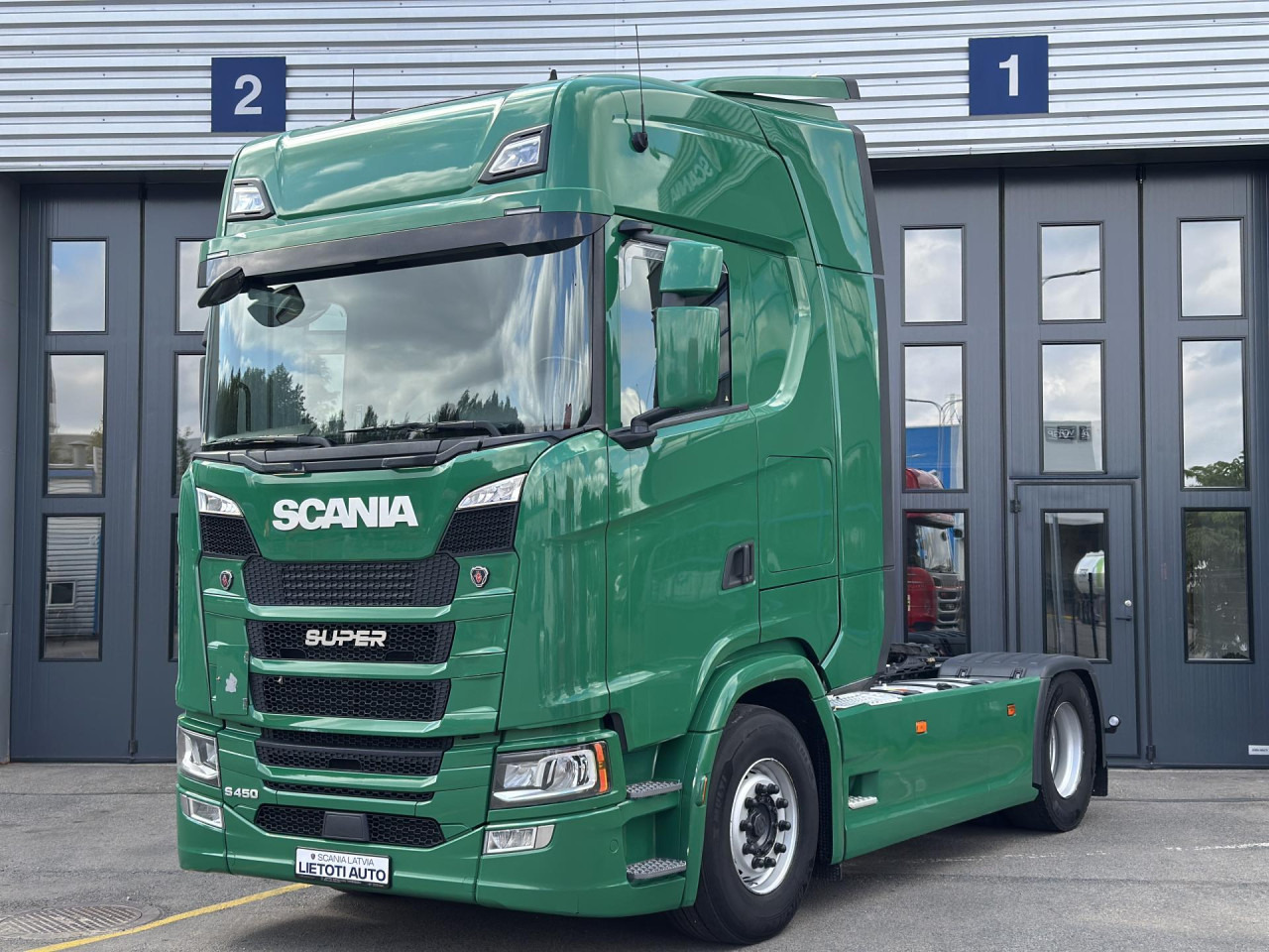 Cabeza tractora SCANIA S 450 A4x2NB: foto 8 Cabeza tractora SCANIA S 450 A4x2NB: foto 8