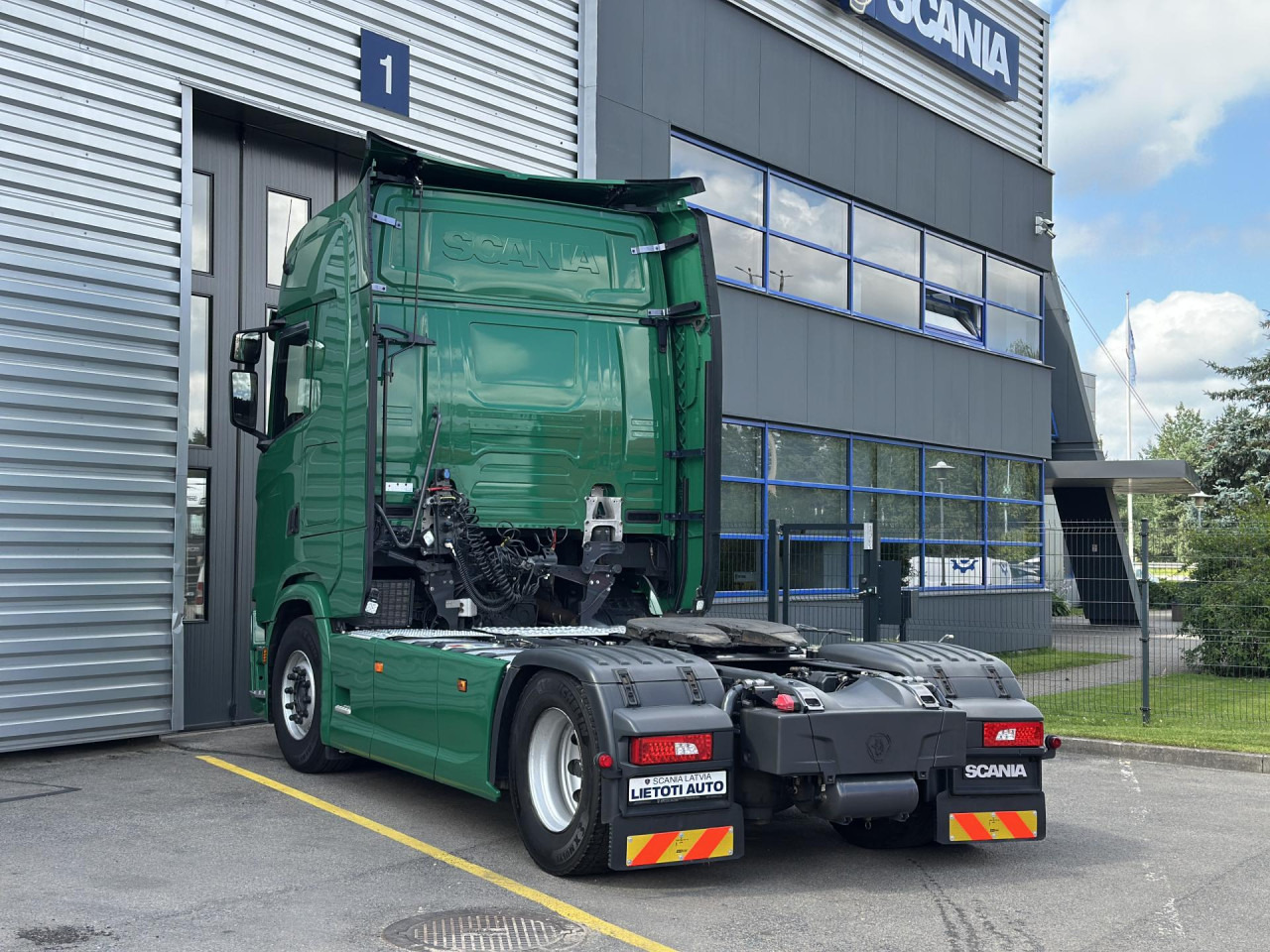 Cabeza tractora SCANIA S 450 A4x2NB: foto 9 Cabeza tractora SCANIA S 450 A4x2NB: foto 9