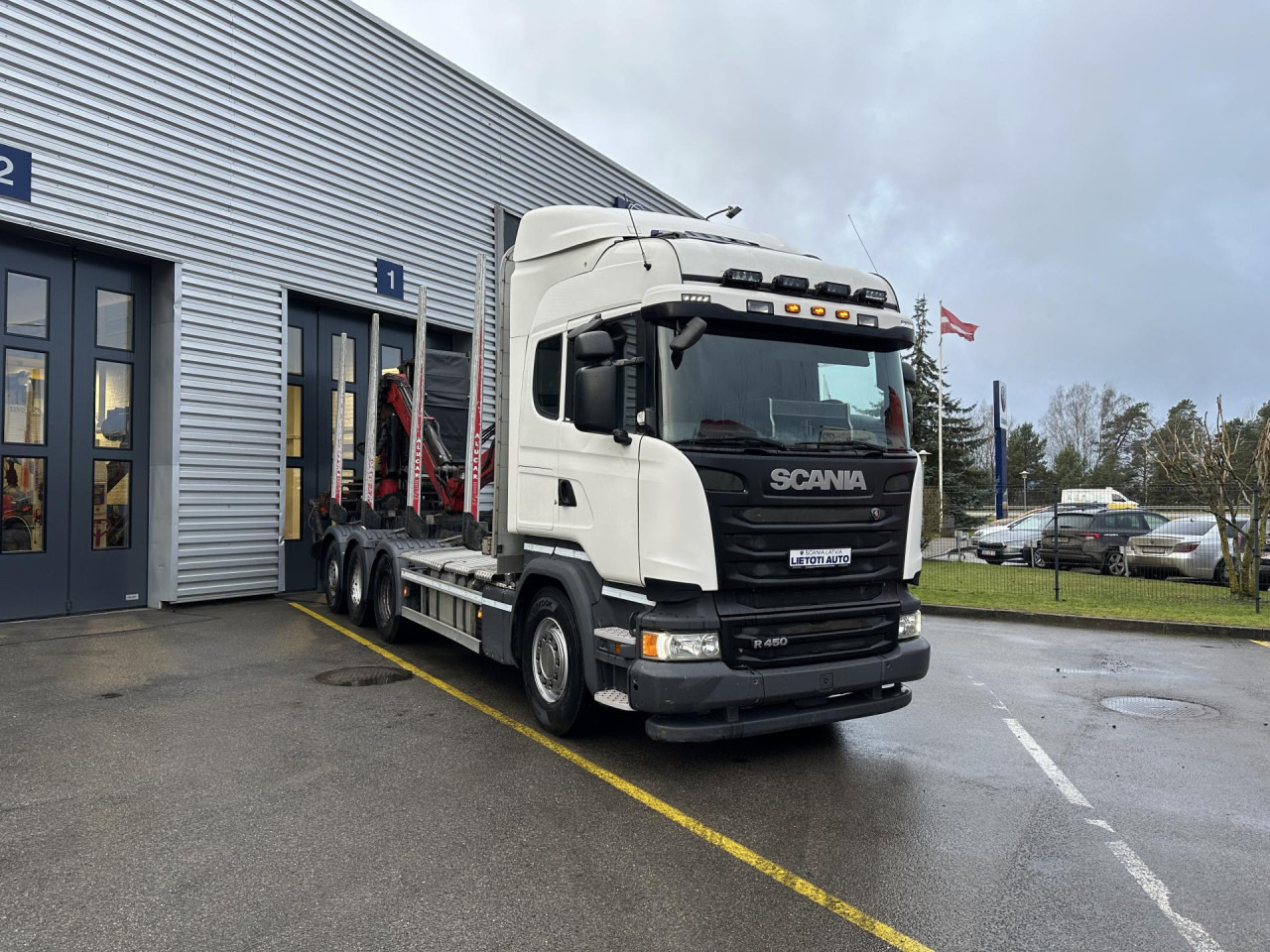 SCANIA R 450 LB8x4*4HNB - Camión chasis: foto 1 SCANIA R 450 LB8x4*4HNB - Camión chasis: foto 1