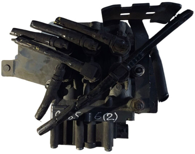 DAF CF856 - Piezas de freno: foto 1 DAF CF856 - Piezas de freno: foto 1