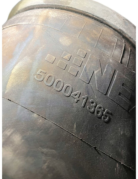 Iveco S-WAY - Suspensión neumática: foto 3 Iveco S-WAY - Suspensión neumática: foto 3