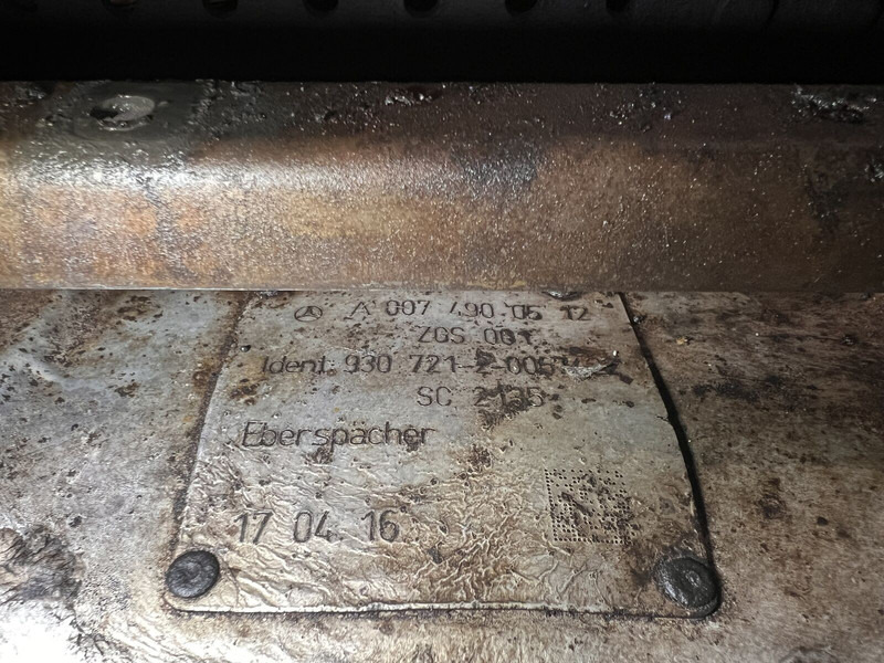 Mercedes-Benz Arocs - Convertidor catalítico: foto 3 Mercedes-Benz Arocs - Convertidor catalítico: foto 3