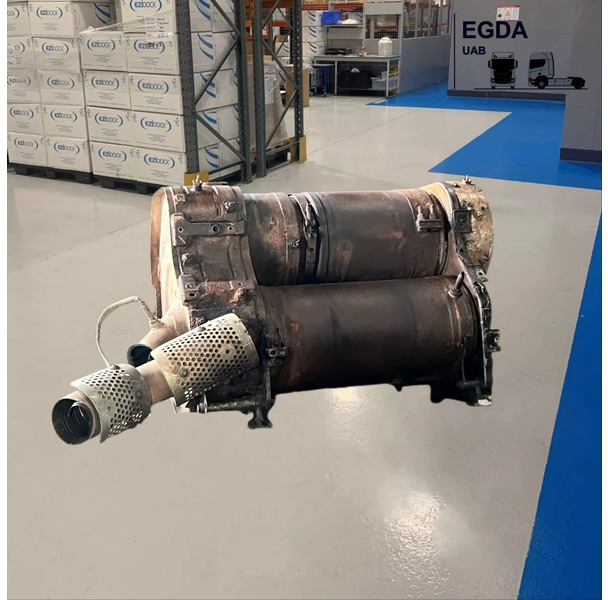 Mercedes-Benz Arocs - Convertidor catalítico: foto 2 Mercedes-Benz Arocs - Convertidor catalítico: foto 2