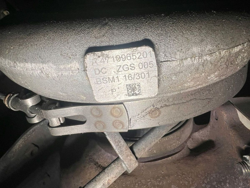 Mercedes-Benz - Turbocompresor: foto 3 Mercedes-Benz - Turbocompresor: foto 3