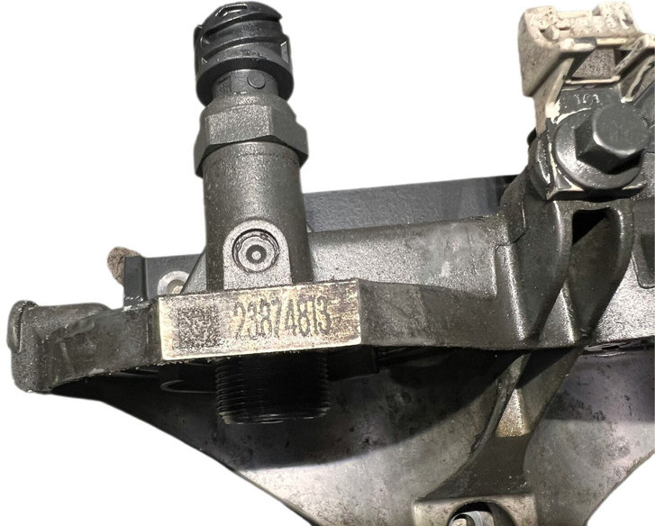 Renault - Procesamiento de combustible: foto 4 Renault - Procesamiento de combustible: foto 4