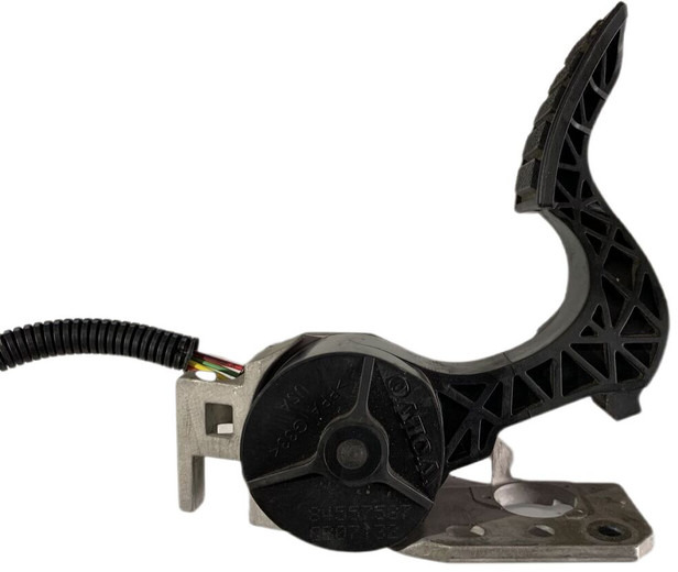 Volvo - Pedal: foto 1 Volvo - Pedal: foto 1