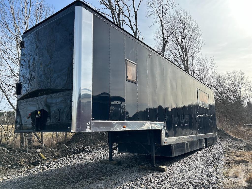 10 SLV - Semirremolque caja cerrada: foto 2 10 SLV - Semirremolque caja cerrada: foto 2