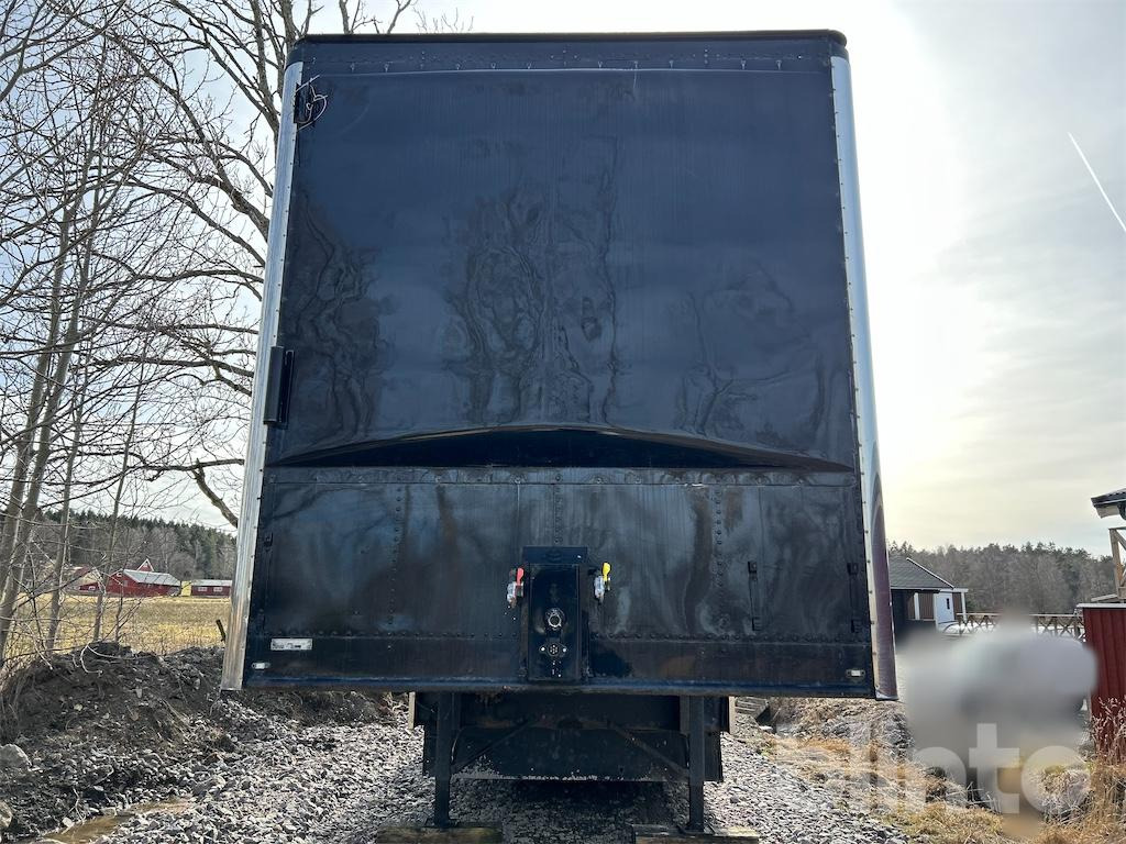 10 SLV - Semirremolque caja cerrada: foto 4 10 SLV - Semirremolque caja cerrada: foto 4