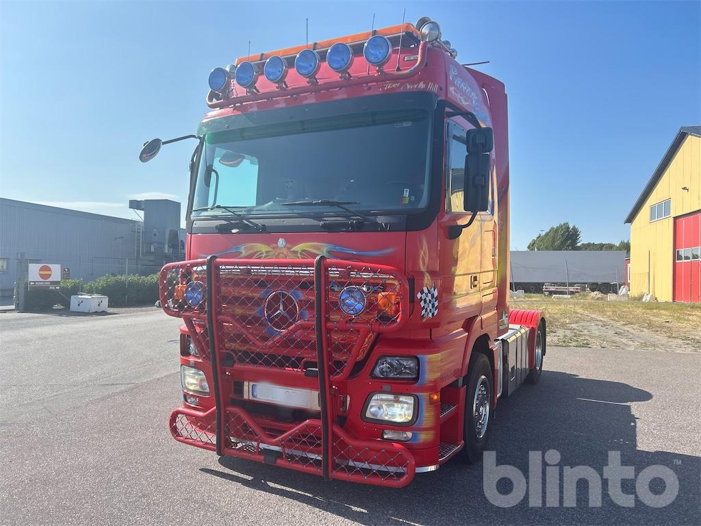 MERCEDES BENZ 1846LS4X2 - Cabeza tractora: foto 3 MERCEDES BENZ 1846LS4X2 - Cabeza tractora: foto 3