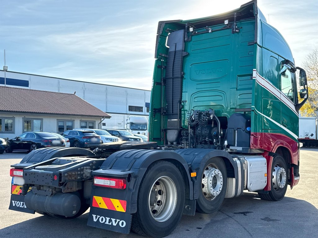 VOLVO FH 12,8 I shift - Cabeza tractora: foto 5 VOLVO FH 12,8 I shift - Cabeza tractora: foto 5