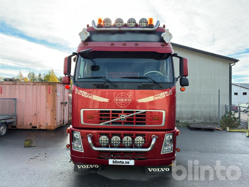 VOLVO FH12 6X2T SEMI CHH - Camión: foto 2 VOLVO FH12 6X2T SEMI CHH - Camión: foto 2