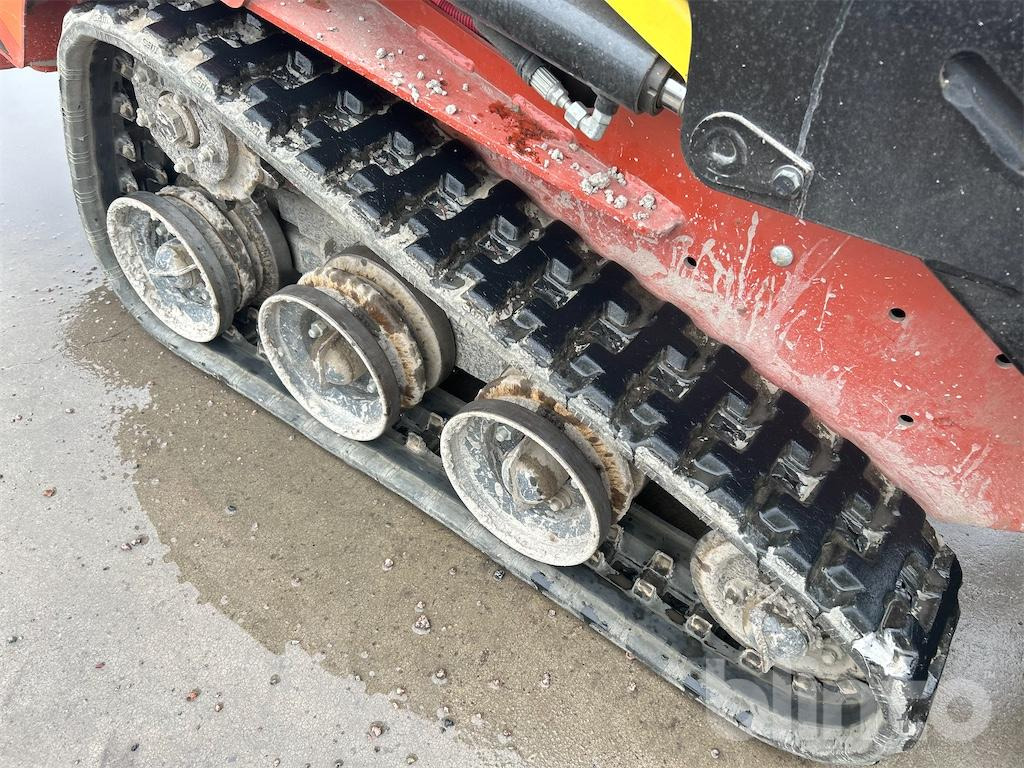 Cargadora de cadenas Ditch Witch SK600: foto 13