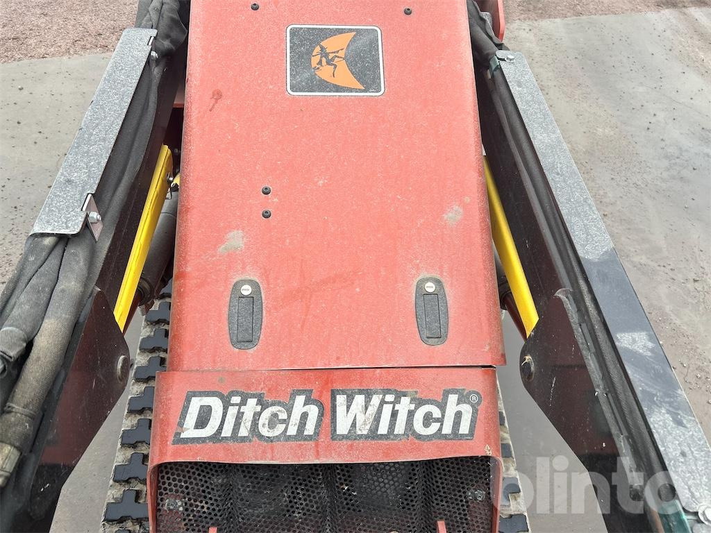 Cargadora de cadenas Ditch Witch SK600: foto 28