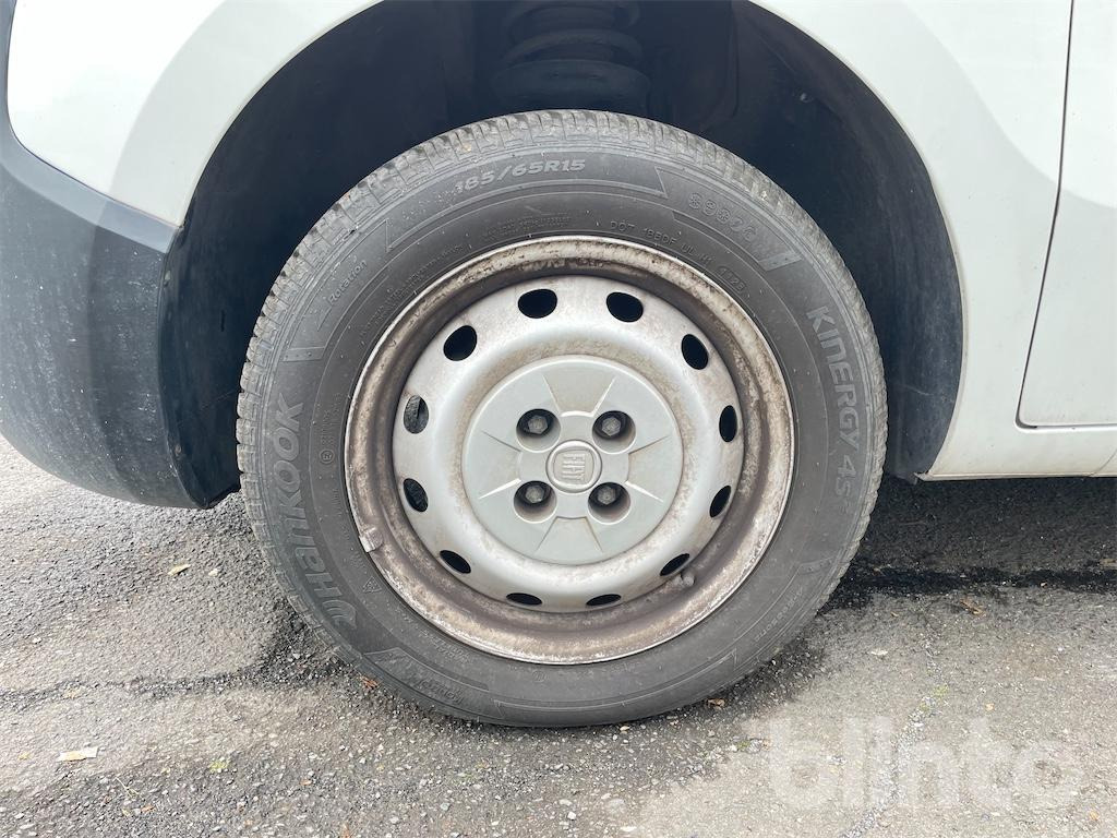 Furgoneta pequeña Fiat Fiorino: foto 13 Furgoneta pequeña Fiat Fiorino: foto 13