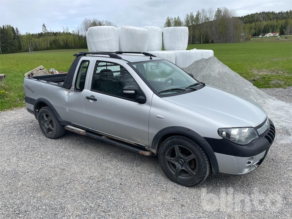 Fiat strada adventure - Pick-up: foto 5 Fiat strada adventure - Pick-up: foto 5