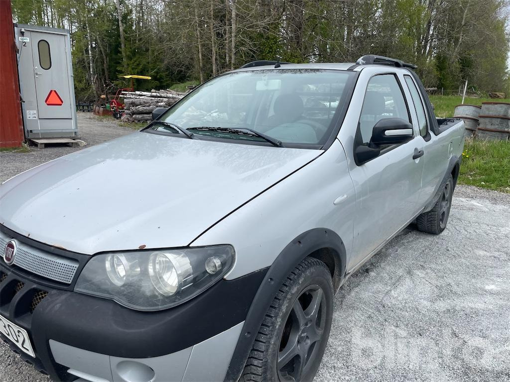 Pick-up Fiat strada adventure: foto 8