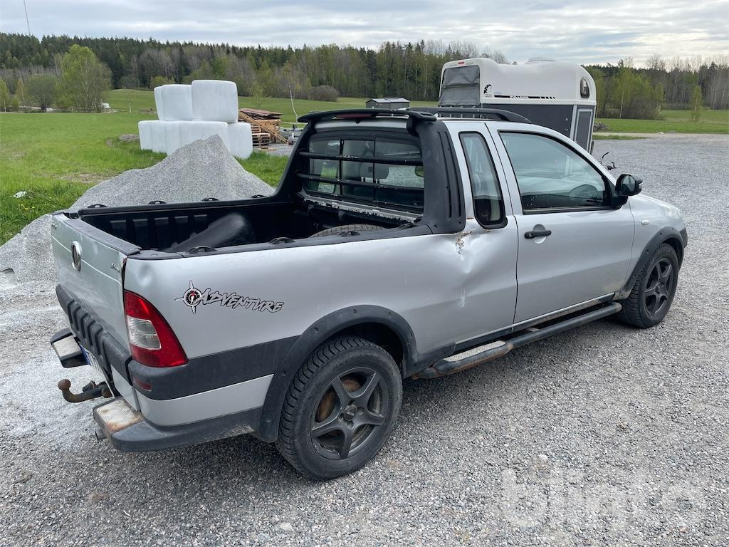 Fiat strada adventure - Pick-up: foto 4 Fiat strada adventure - Pick-up: foto 4