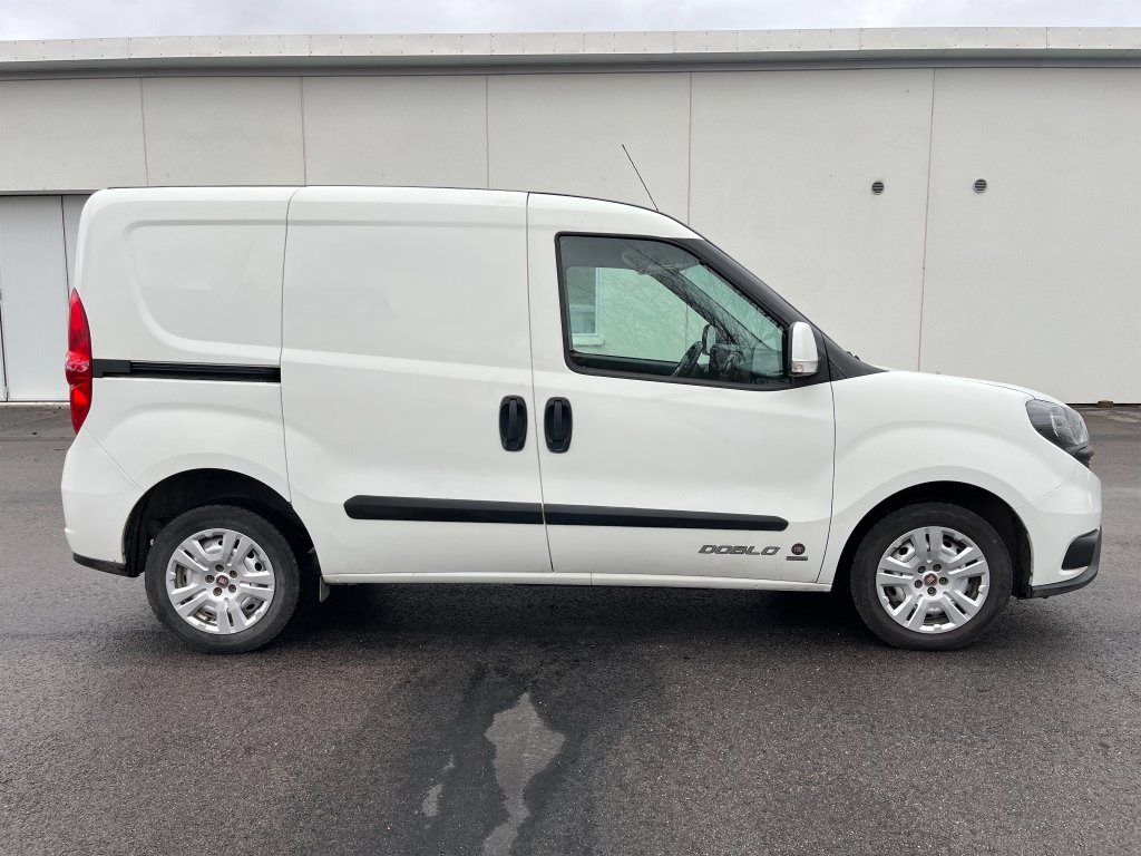 FIAT DOBLO - Furgoneta: foto 4 FIAT DOBLO - Furgoneta: foto 4