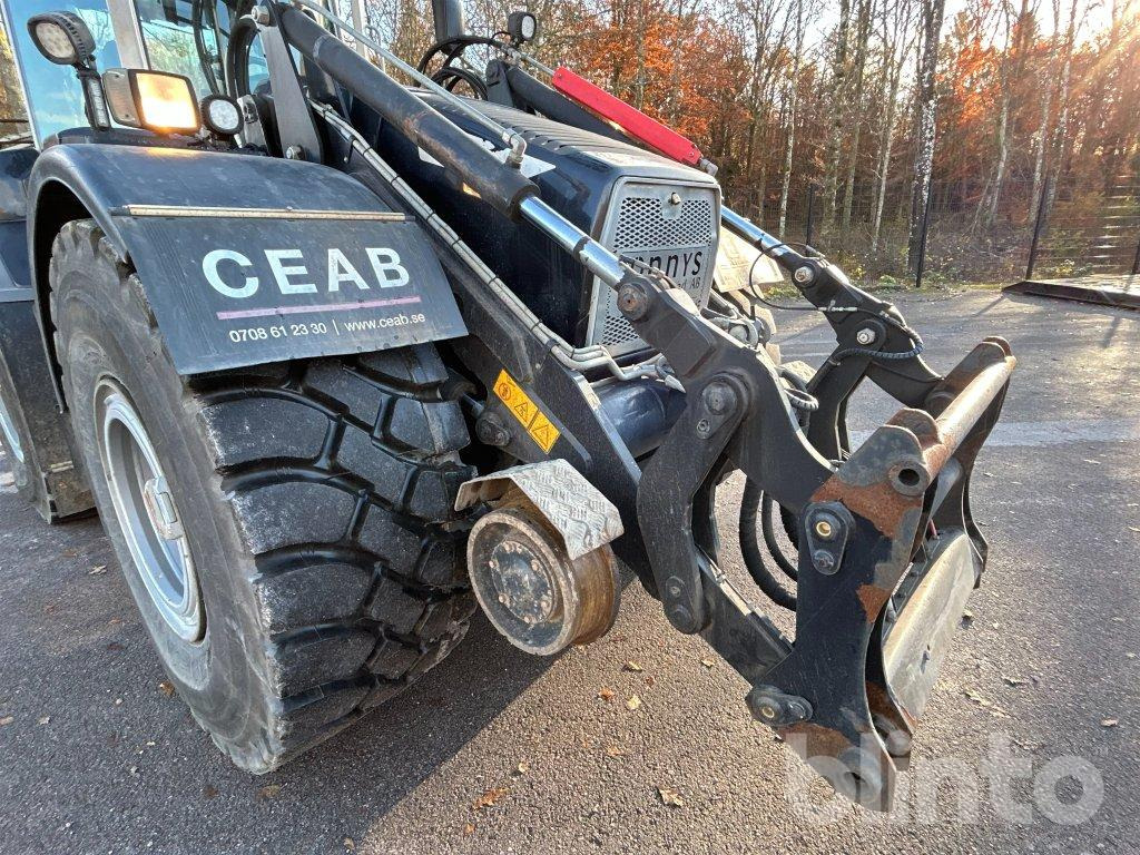 Retroexcavadora HUDDIG 1260C: foto 14 Retroexcavadora HUDDIG 1260C: foto 14