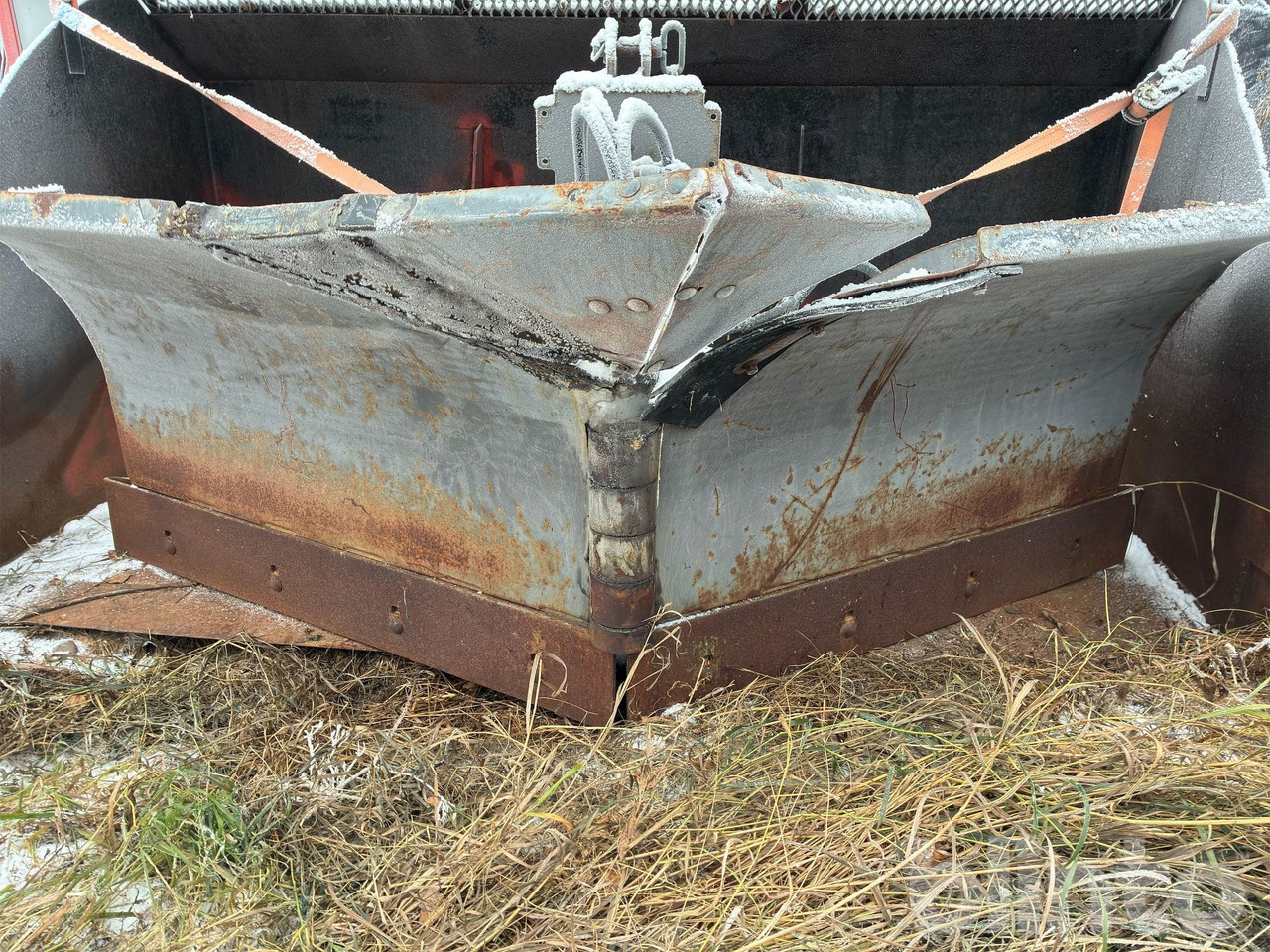 Holms PV-2.4 - Hoja de bulldozer: foto 2 Holms PV-2.4 - Hoja de bulldozer: foto 2