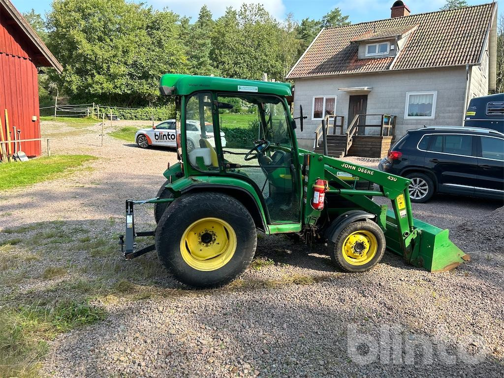 JOHN DEERE 4410 med lastare och skopa - Mini tractor: foto 4 JOHN DEERE 4410 med lastare och skopa - Mini tractor: foto 4