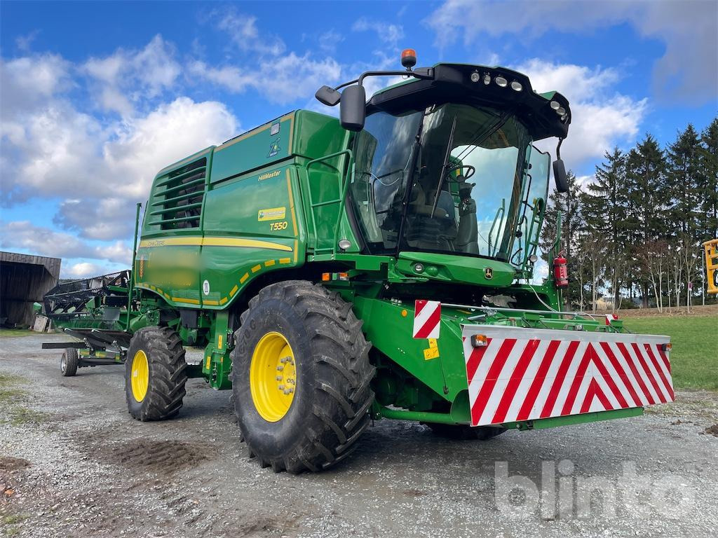 John Deere WT56 T550HM mit 620R (2022) - Cosechadora de granos: foto 2 John Deere WT56 T550HM mit 620R (2022) - Cosechadora de granos: foto 2