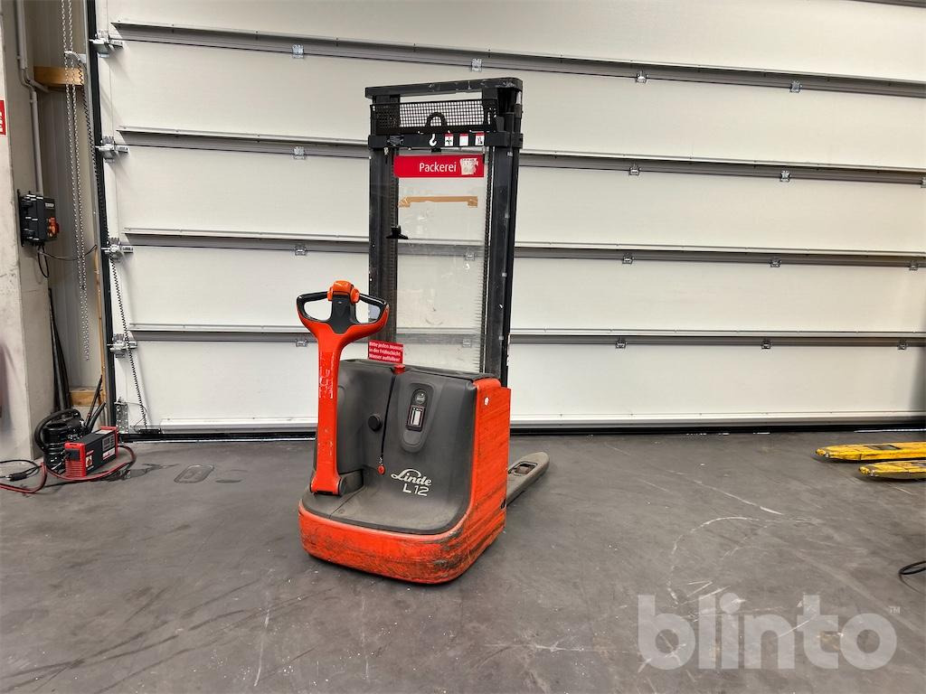 Linde L12 (2016) - Apilador: foto 3 Linde L12 (2016) - Apilador: foto 3
